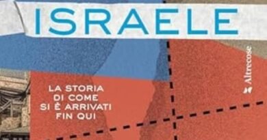 Daniel Sokatch, Per parlare di Israele. La storia di come si è arrivati fin qui. Altrecose 2026, pag. 492, traduzione dall’inglese di Marinella Magrì, illustrazioni di Christopher Noxon.   